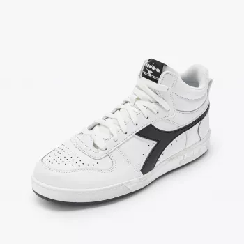 Diadora Men’s Black Leather Sneakers: Style & Comfort